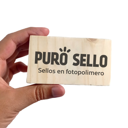 Sello personalizado en base de madera